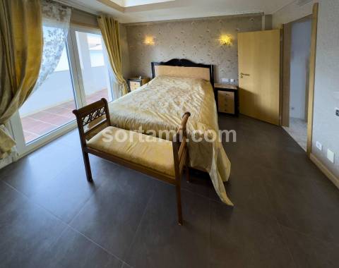 Moradia Geminada T3+1 Venda em Quarteira,Loulé