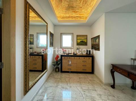 Moradia Geminada T3+1 Venda em Quarteira,Loulé