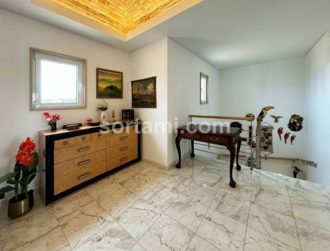 Moradia Geminada T3+1 Venda em Quarteira,Loulé