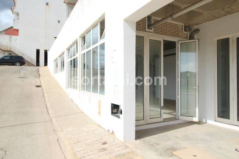 Armazém  Venda em Silves,Silves