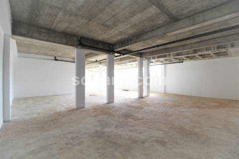 Armazém  Venda em Silves,Silves