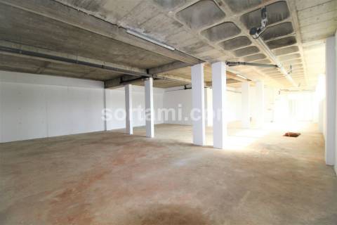 Armazém  Venda em Silves,Silves