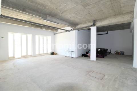 Armazém  Venda em Silves,Silves