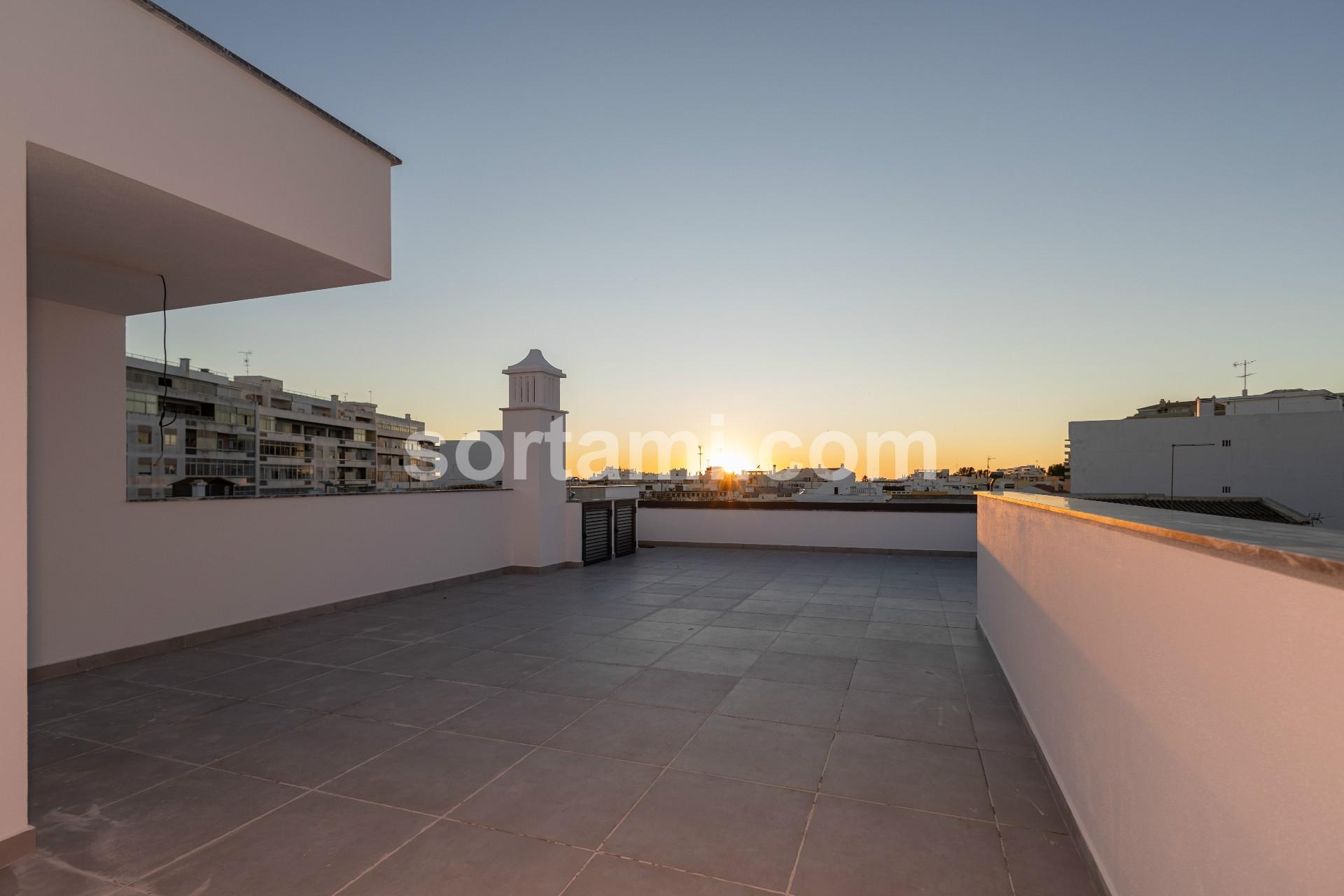 Moradia em Banda T3 Venda em Faro (Sé e São Pedro),Faro