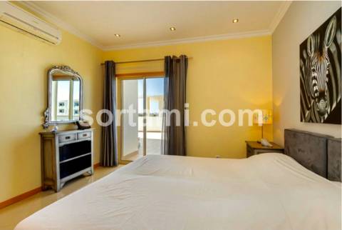 Apartamento T1+1 Venda em Albufeira e Olhos de Água,Albufeira