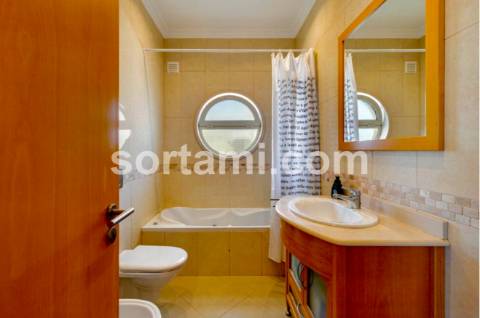 Apartamento T1+1 Venda em Albufeira e Olhos de Água,Albufeira