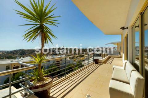 Apartamento T1+1 Venda em Albufeira e Olhos de Água,Albufeira