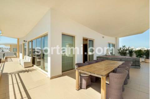 Apartamento T1+1 Venda em Albufeira e Olhos de Água,Albufeira