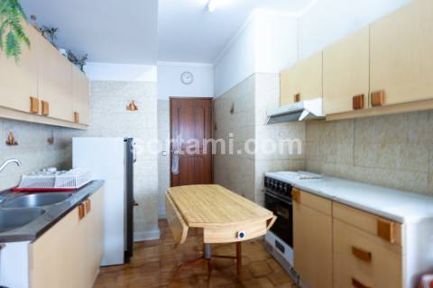 Apartamento T2 Venda em Quarteira,Loulé