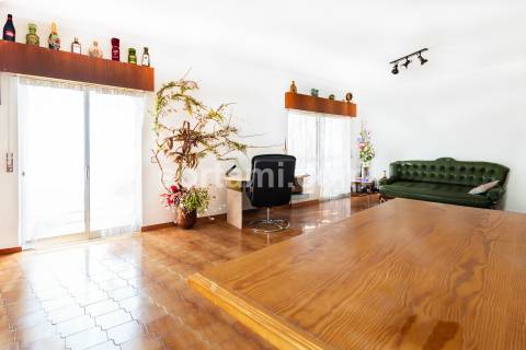 Apartamento T2 Venda em Quarteira,Loulé