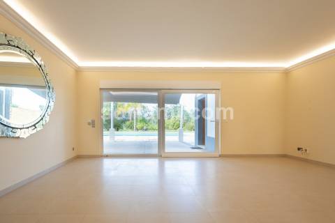 Moradia Isolada T4 Venda em Boliqueime,Loulé