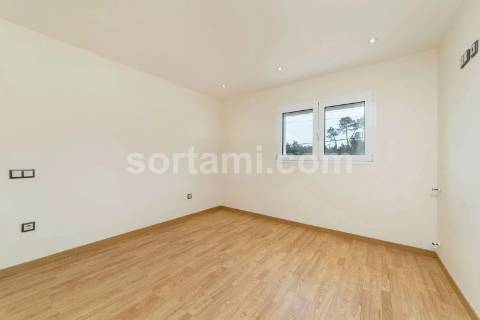 Moradia Isolada T7 Venda em Bidoeira de Cima,Leiria