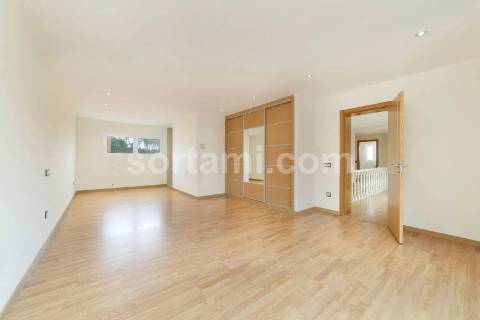 Moradia Isolada T7 Venda em Bidoeira de Cima,Leiria