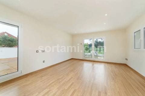 Moradia Isolada T7 Venda em Bidoeira de Cima,Leiria