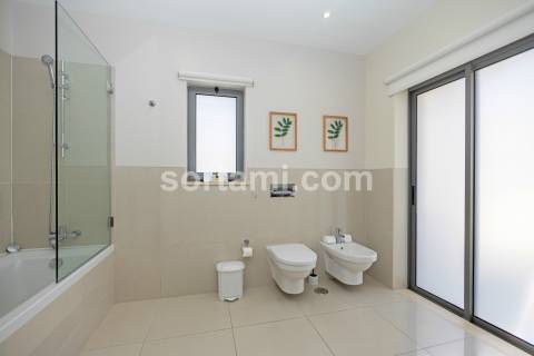 Apartamento T3 Venda em Quarteira,Loulé