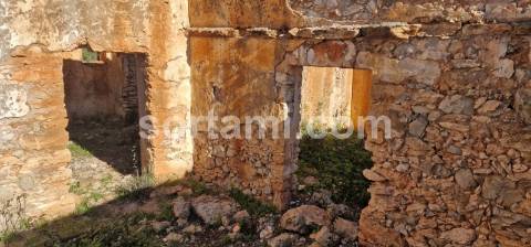 Moradia Devoluta T2 Venda em Paderne,Albufeira