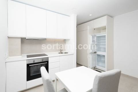 Apartamento T0 Venda em Quarteira,Loulé
