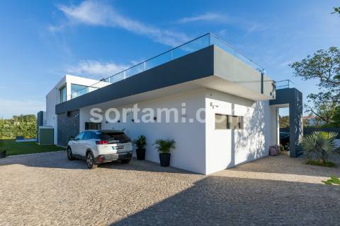 Moradia Isolada T5 Venda em Almancil,Loulé