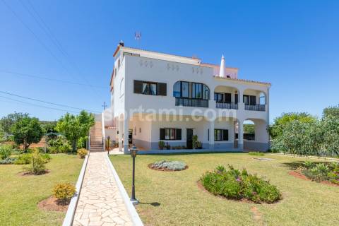 Moradia Isolada T7 Venda em Quarteira,Loulé