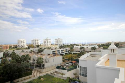 Apartamento T2 Venda em Albufeira e Olhos de Água,Albufeira