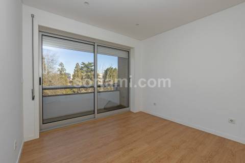 Apartamento T5 Venda em Vila Nova de Famalicão e Calendário,Vila Nova de Famalicão