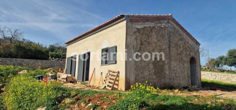 Moradia Devoluta T2 Venda em Moncarapacho e Fuseta,Olhão