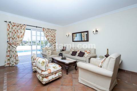 Moradia em Banda T2+2 Venda em Albufeira e Olhos de Água,Albufeira