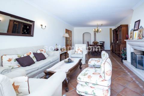 Moradia em Banda T2+2 Venda em Albufeira e Olhos de Água,Albufeira