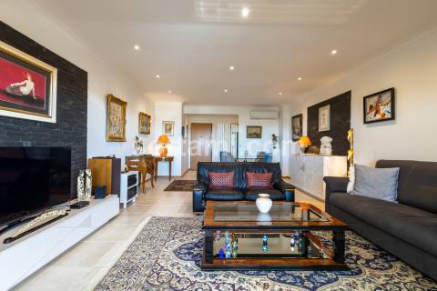 Apartamento T2 Venda em Quarteira,Loulé