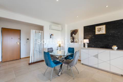 Apartamento T2 Venda em Quarteira,Loulé
