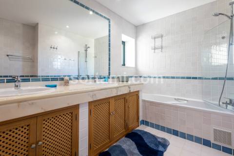 Apartamento T2 Venda em Quarteira,Loulé