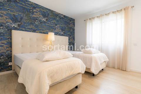 Moradia Isolada T4+3 Venda em Albufeira e Olhos de Água,Albufeira