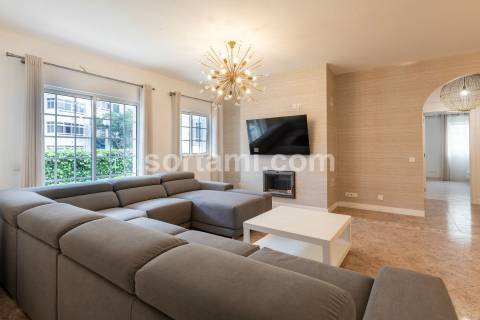 Moradia Isolada T4+3 Venda em Albufeira e Olhos de Água,Albufeira