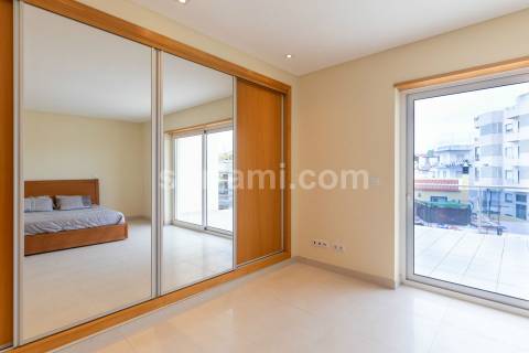 Prédio  Venda em Quarteira,Loulé