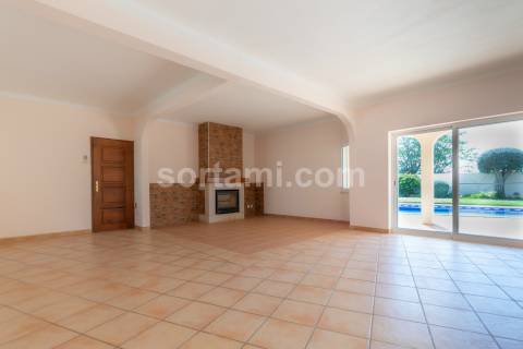Moradia Isolada T3+1 Venda em Almancil,Loulé
