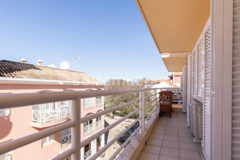 Apartamento T2 Venda em Quarteira,Loulé