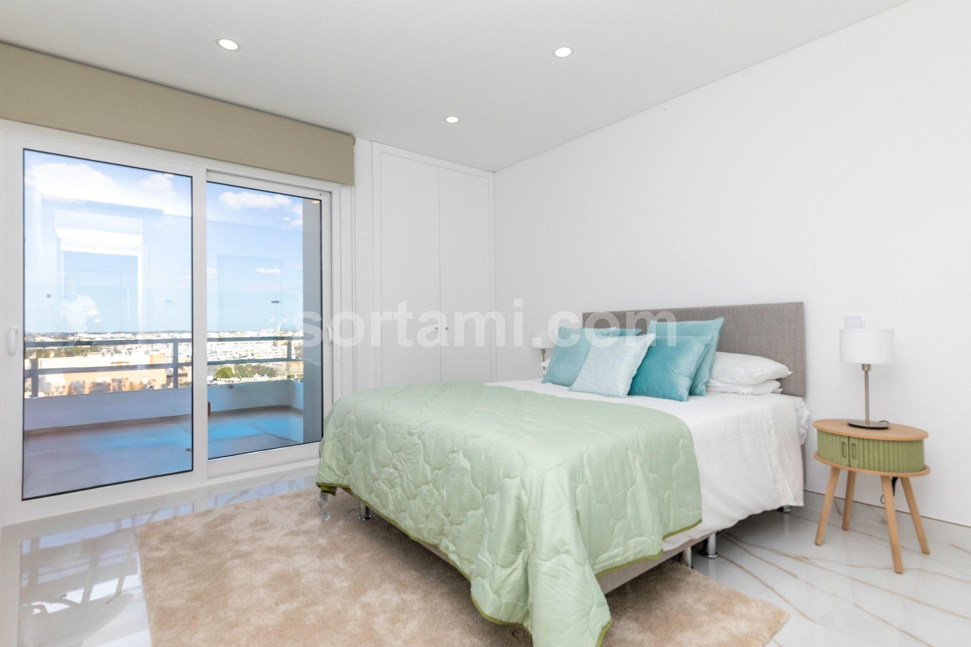 Apartamento T2 Venda em Quarteira,Loulé