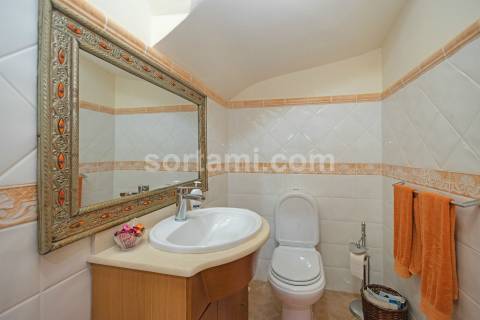 Moradia Isolada T4 Venda em Quarteira,Loulé