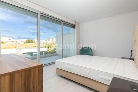 Moradia Geminada T3+2 Venda em Montenegro,Faro