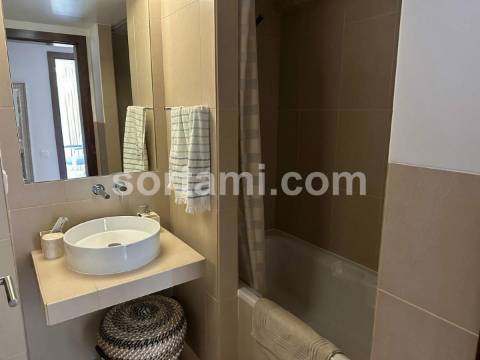 Apartamento T2 Venda em Guia,Albufeira