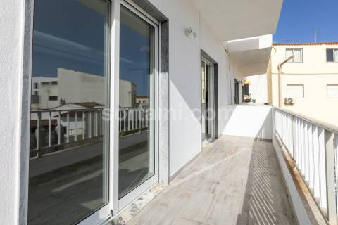 Apartamento T2 Venda em Quarteira,Loulé