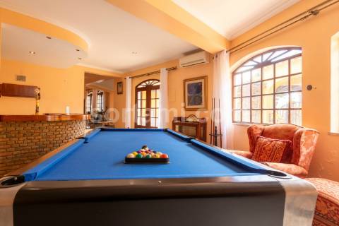 Moradia Isolada T5 Venda em Albufeira e Olhos de Água,Albufeira