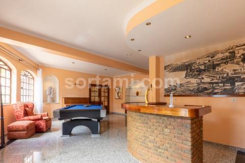 Moradia Isolada T5 Venda em Albufeira e Olhos de Água,Albufeira