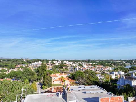 Moradia Isolada T4+1 Venda em Almancil,Loulé