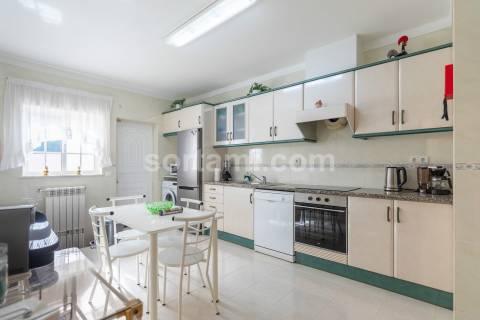 Moradia Isolada T5 Venda em Alvor,Portimão