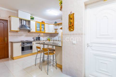 Moradia Isolada T5 Venda em Alvor,Portimão