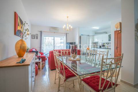 Apartamento T2 Venda em Quarteira,Loulé