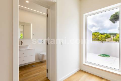 Moradia Isolada T4 Venda em Quarteira,Loulé