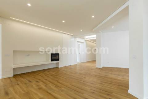 Moradia Isolada T4 Venda em Quarteira,Loulé