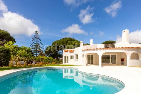 Moradia Isolada T4 Venda em Quarteira,Loulé